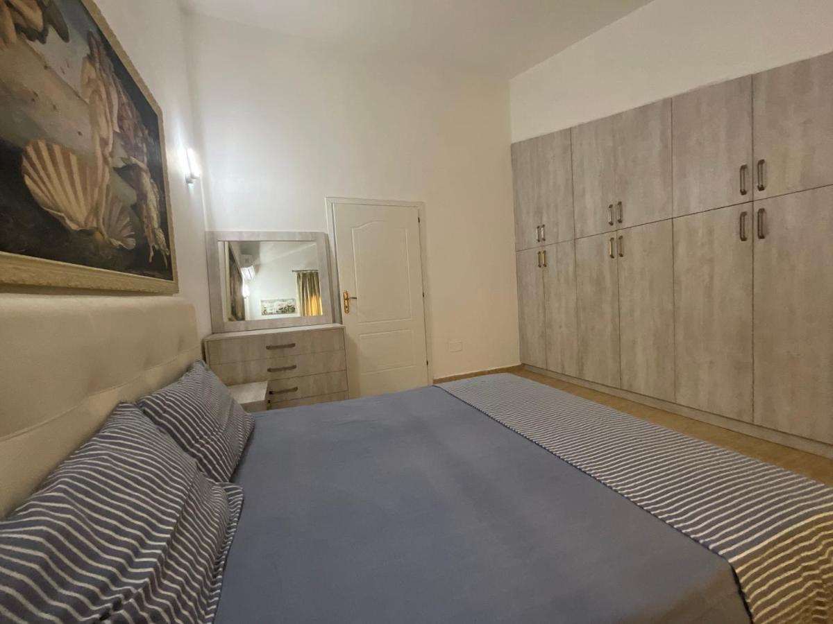 Italian Style Apartment Durres Bagian luar foto