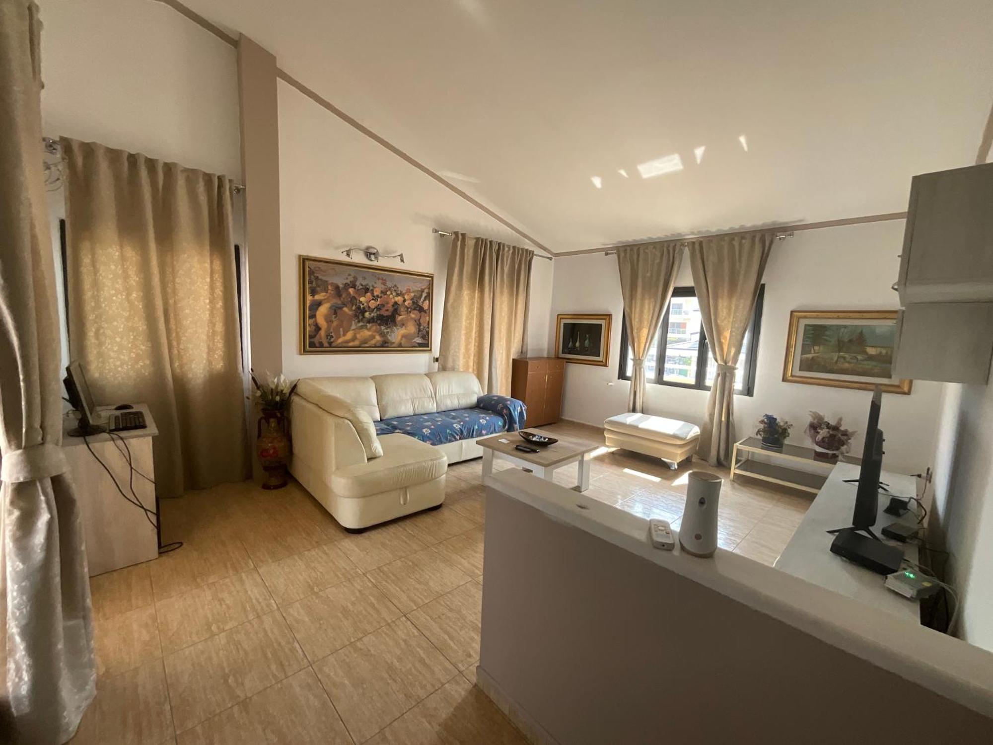 Italian Style Apartment Durres Bagian luar foto